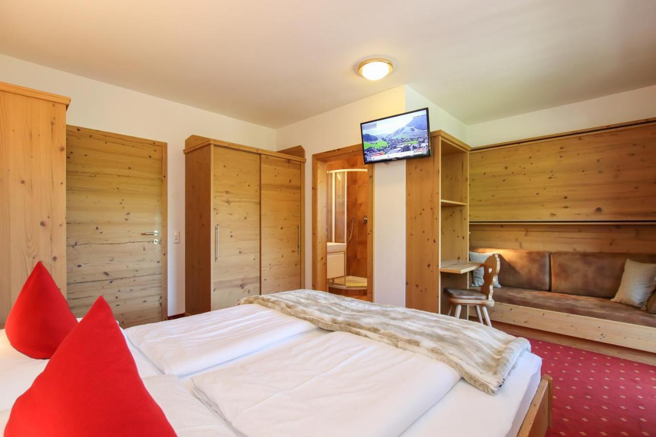 Landhaus Hinterglemm Apartment Заалбах-Хинтерглем Екстериор снимка